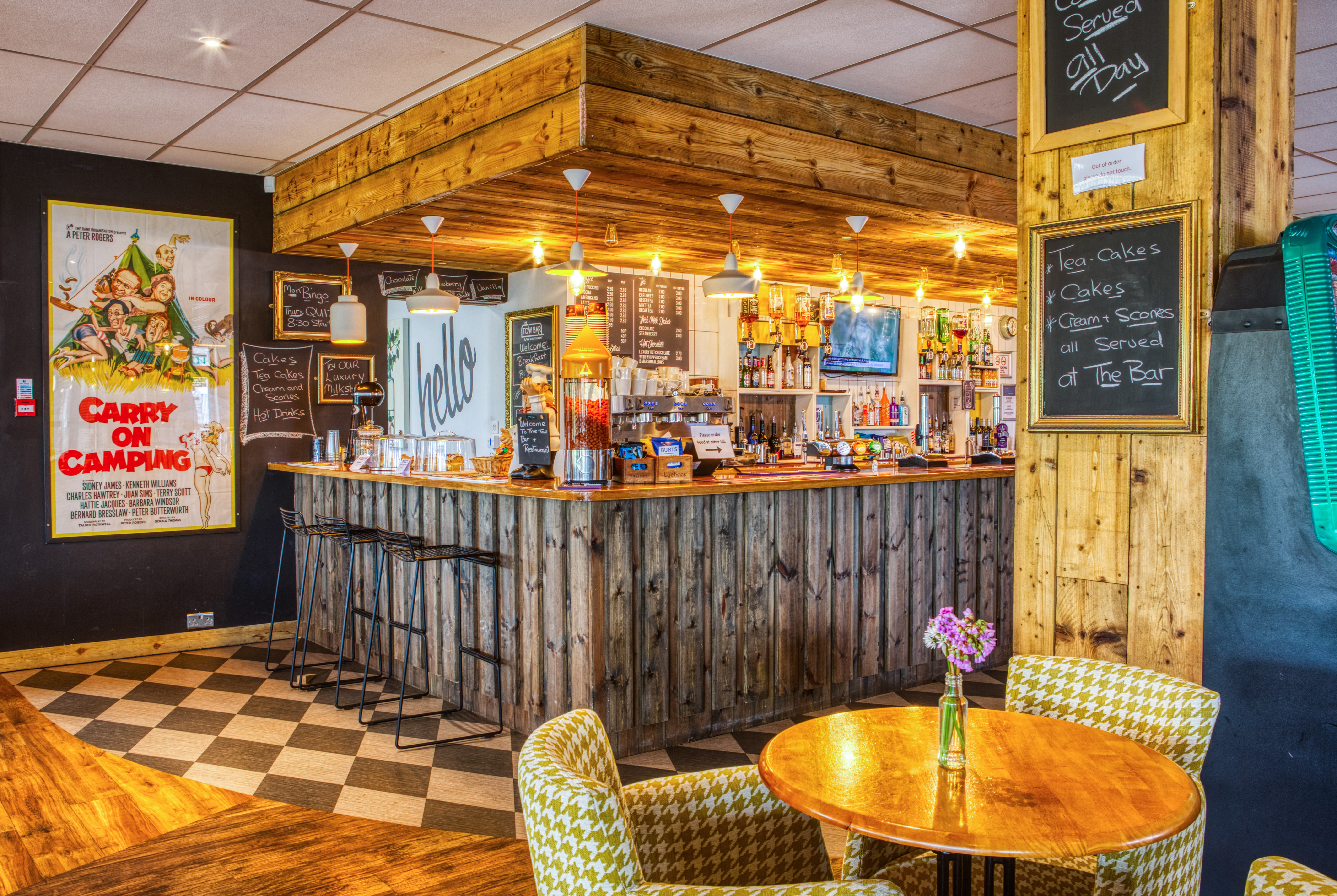 tow bar and restaurant in charmouth